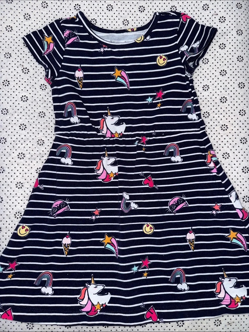 🛍 PRETTY LITTLE GIRLS DRESS SIZE 3T 🛍